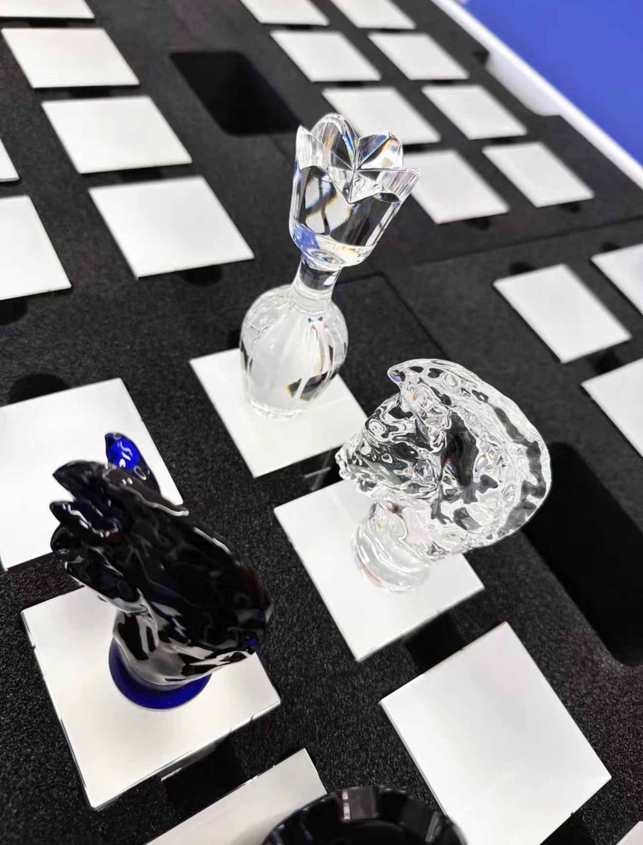 Hermes Saint-Louis Chess Game with Clear Crystal – Wararni.com