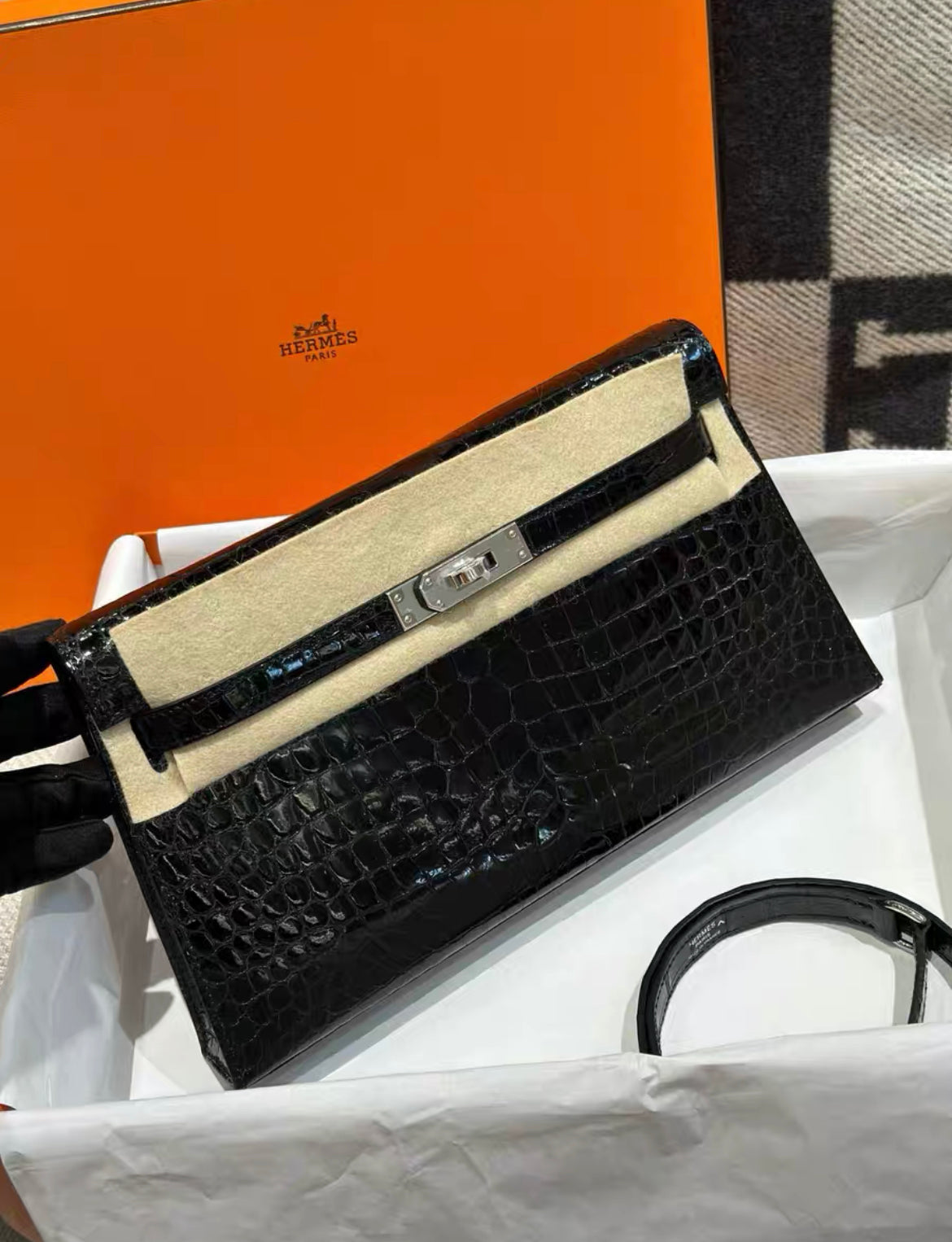 HERMES KELLY ELAN BLACK POROSUS CROCODILE SHOULDER BAG Brand New