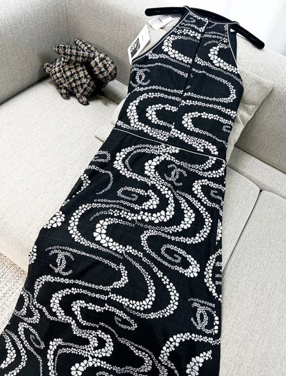 Chanel 25M black and white printed dress