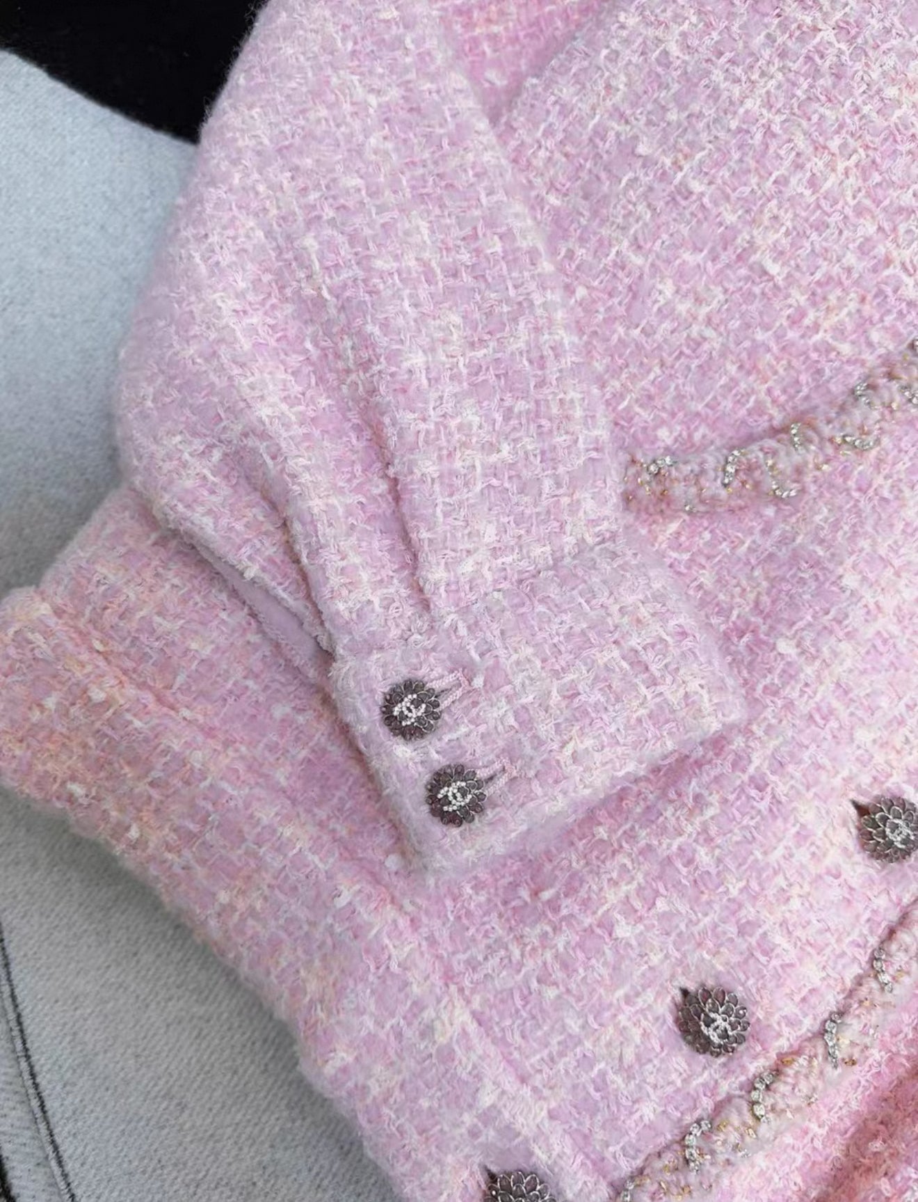 Chanel 23K fall/winter pink tweed jacket