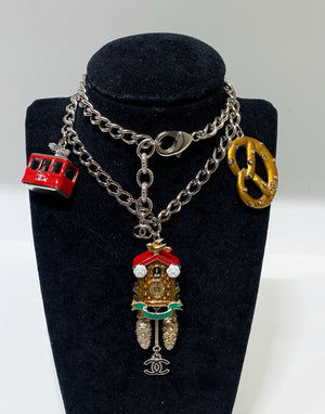 Descriptive image text