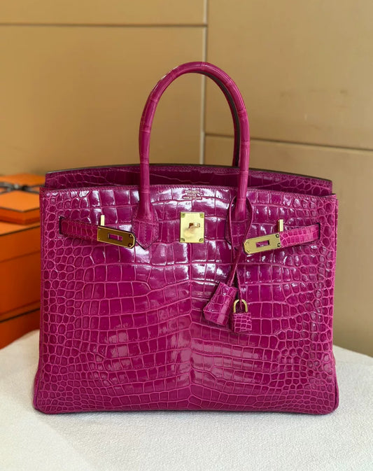 HERMÈS Birkin 30 Rose Scheherazade Shiny Porosus Crocodile Gold hardware