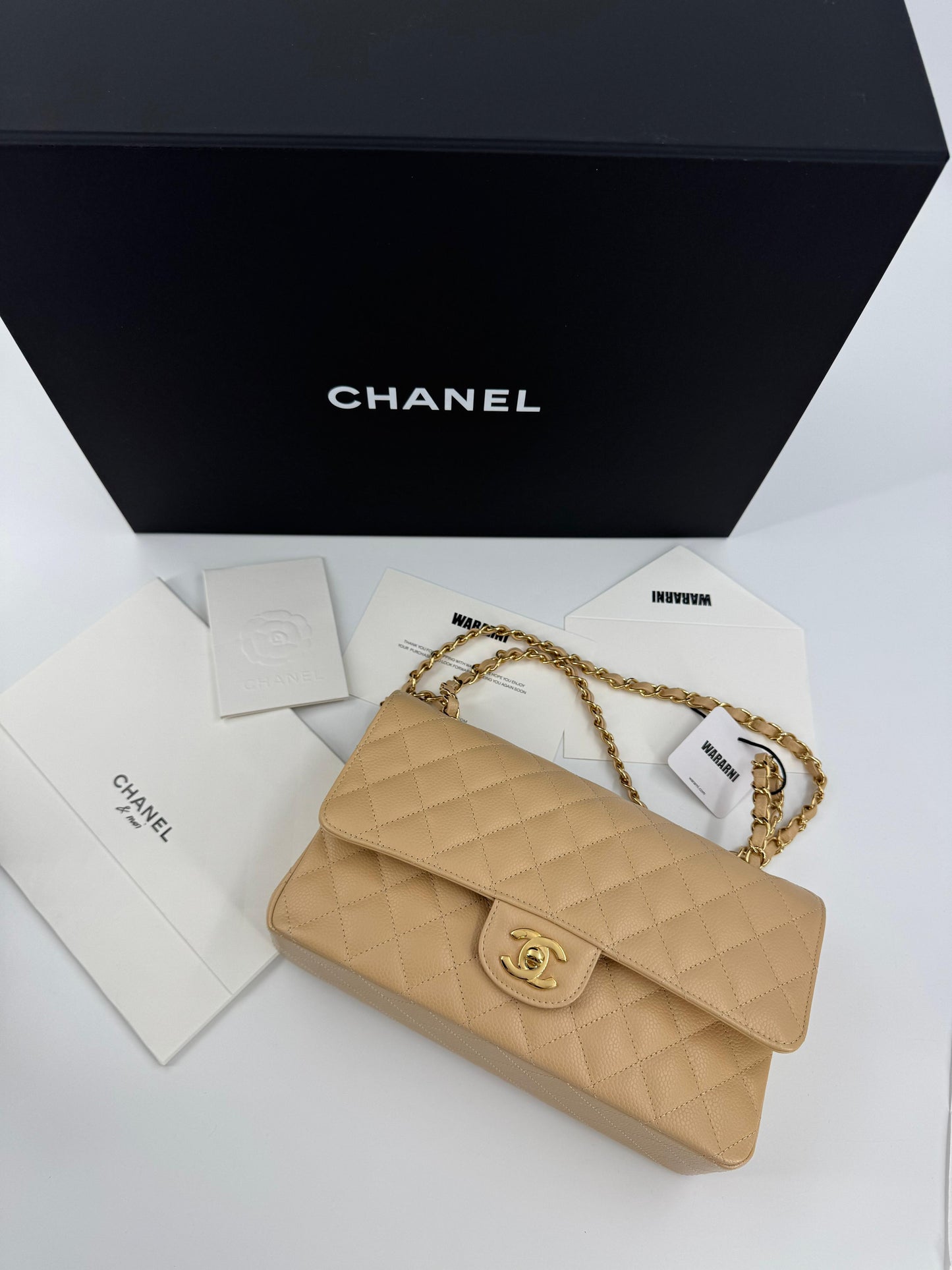 Chanel 25 Medium CF flap  beige Caviar leather