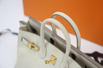 Hermes Birkin 25 Craie Swift leather gold hardware