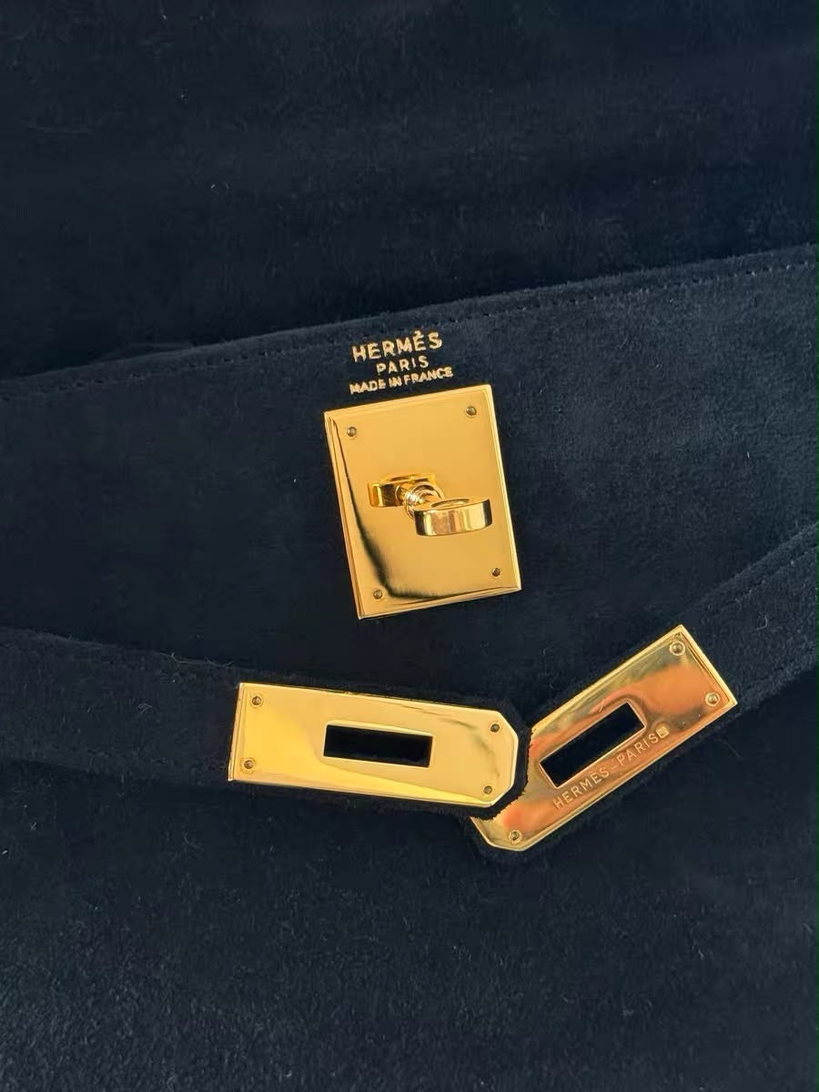 Hermes Kelly 28 Black Doblis leather Gold Hardware