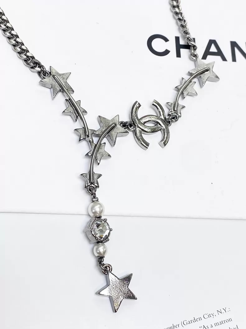 Chanel 21P silver star double C pearl long necklace