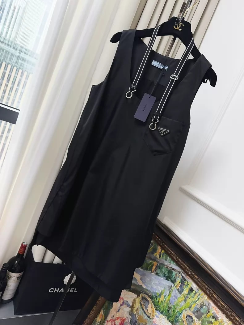 Prada black sleeveless vest