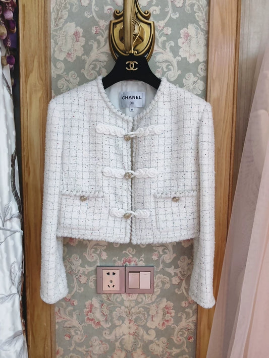 Chanel 25A heavy-duty checkered short jacket