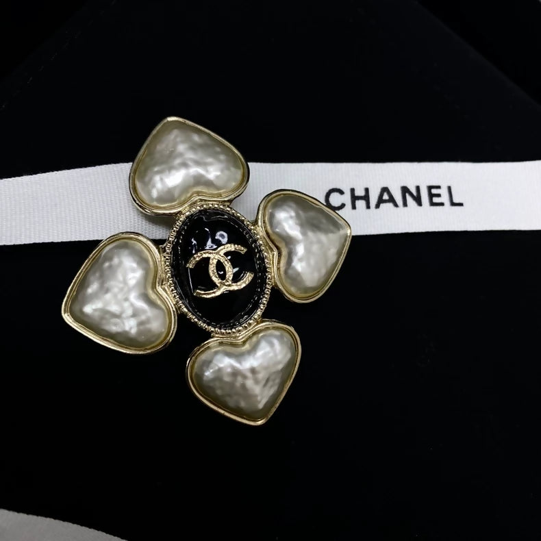 Chanel 22c white pearl heart flower double C brooch