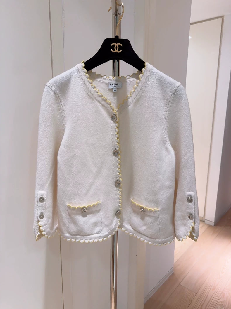 Chanel 25C Early Spring Resort Off-White Cashmere Knit Cardigan
