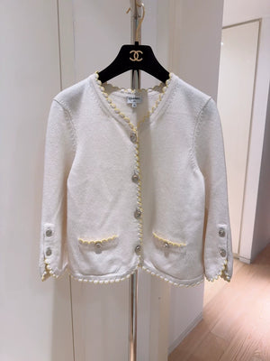 Chanel 25C Early Spring Resort Off-White Cashmere Knit Cardigan