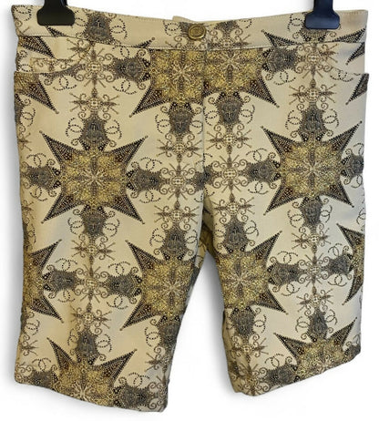 Rare Chanel 06P Ecru Gold Metallic Bermuda Shorts FR 38