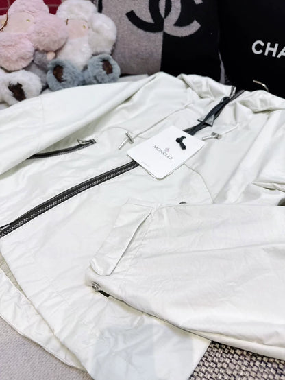 Moncler 26ss off-white hooded jacket