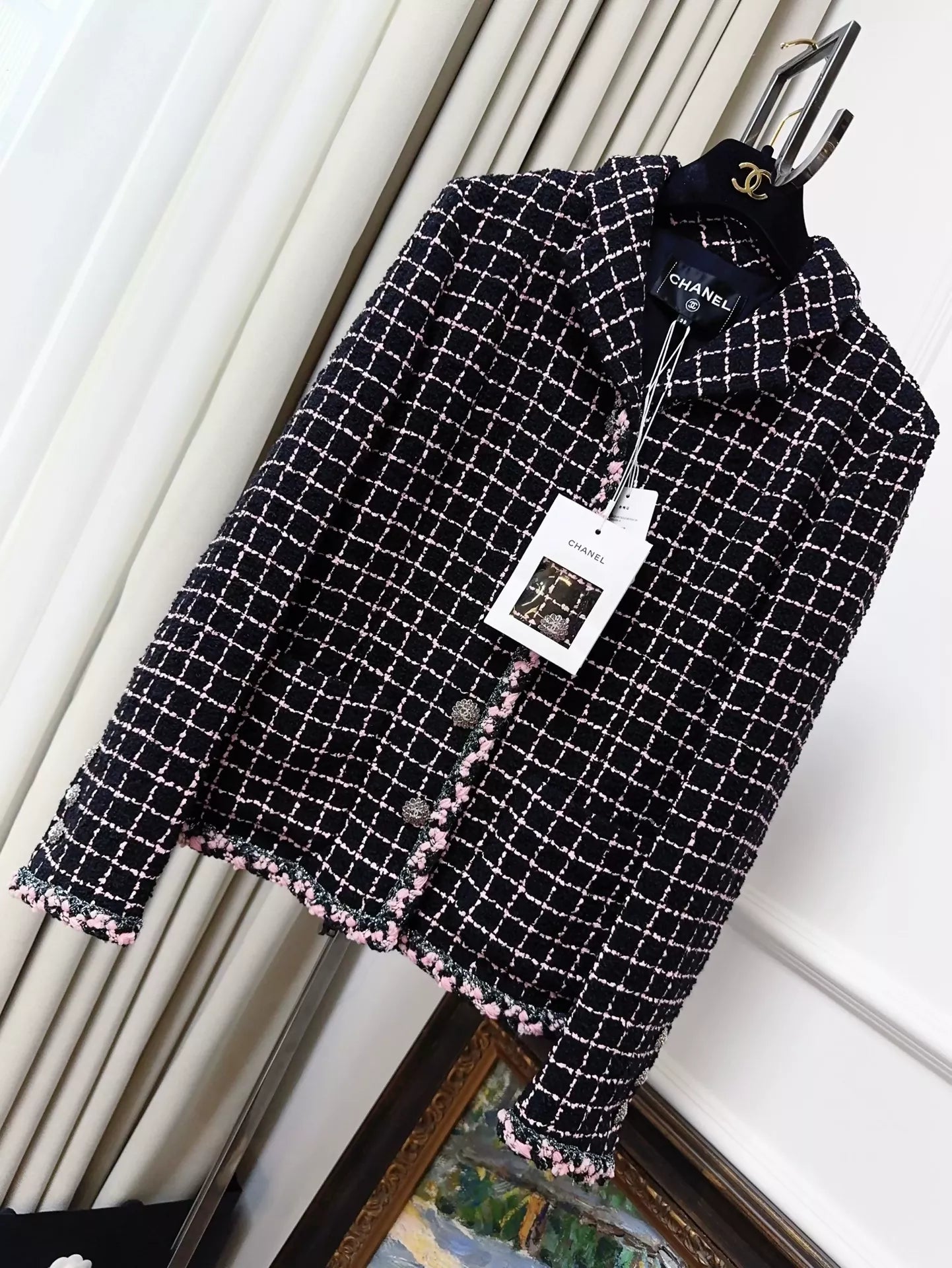 Chanel 23k black and pink tweed jacket