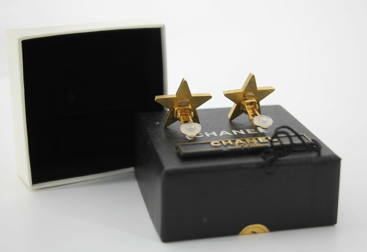 Chanel Vintage 01P Metal Blue-Green Star Clip-on Earrings