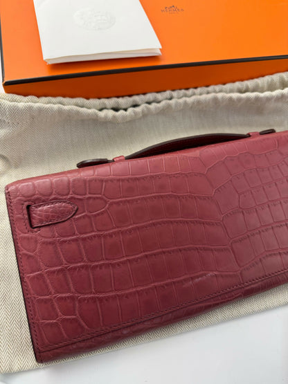 Hermès Kelly Cut Bois de Rose Matte Niloticus Crocodile leather palladium hadware