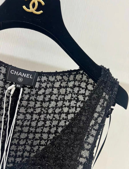 Chanel 24p black double pocket tweed dress