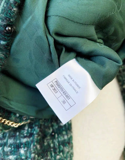 Chanel 18k Green, Black, Ecru, Cashmere Tweed Jacket size 38