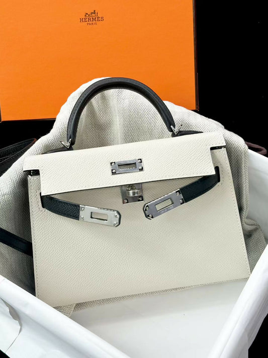 Hermès Mini Kelly 20 Epsom Nata and Noir Bag with Palladium Hardware