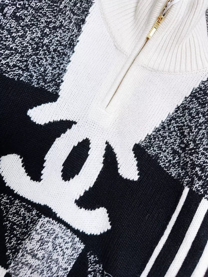 Chanel 22N Coco Neige Ski Collection Black and White sweater