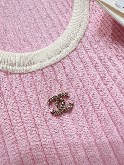 Chanel 25M Coco Beach collection pink tank top, F36.