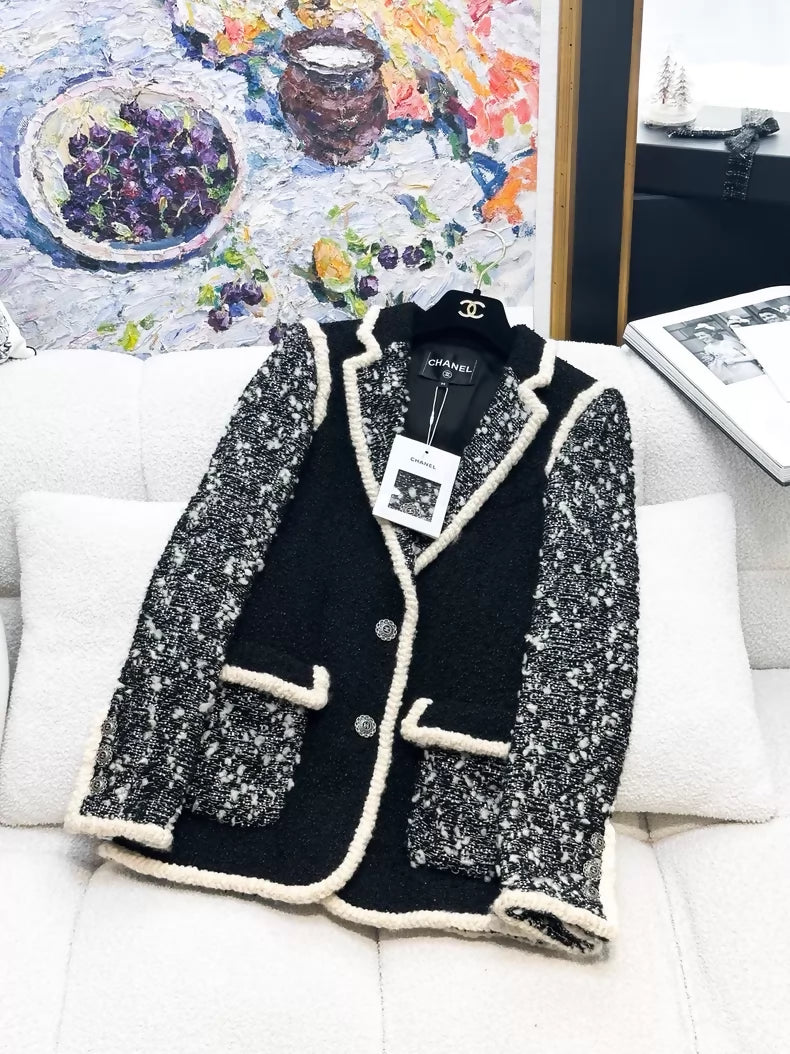 Chanel 19K black/grey/ecru tweed jacket