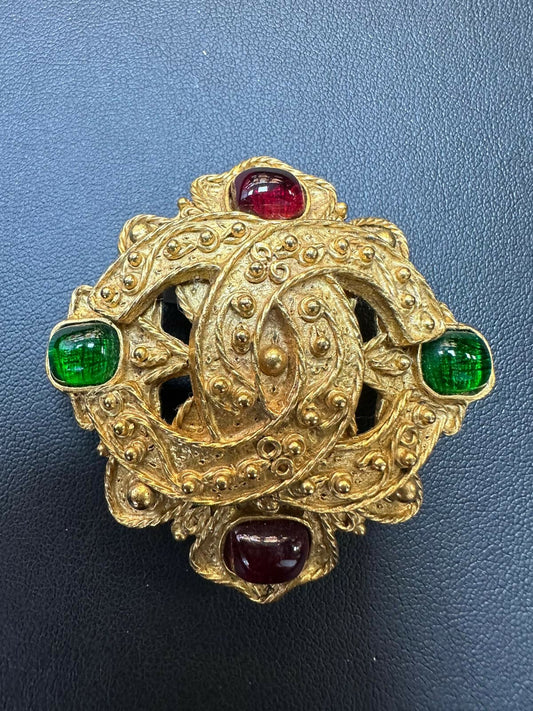 Chanel Vintage 94A Grapevine Gripoix Red and Green Gold-plated Diamond Brooch