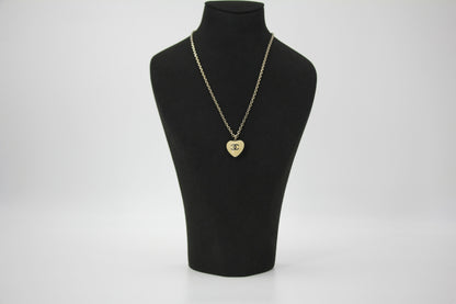 Chanel Vintage 06P Enamel Double-Sided Beige Camellia CC Logo Heart Necklace