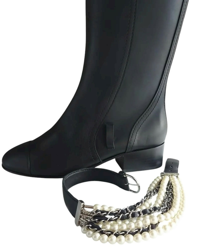 CHANEL 18A HAMBURG BLACK LEATHER PEARL CHAIN RIDING KNEE HIGH BOOTS EU 41