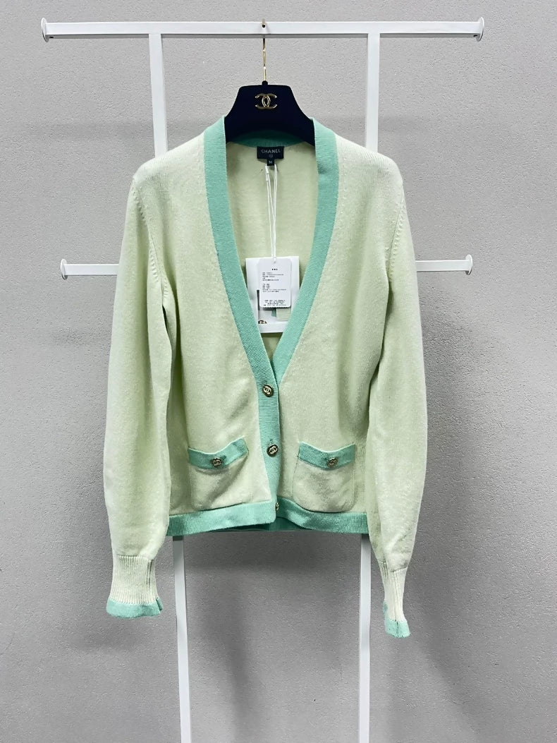 Chanel 23s green cashmere cardigan