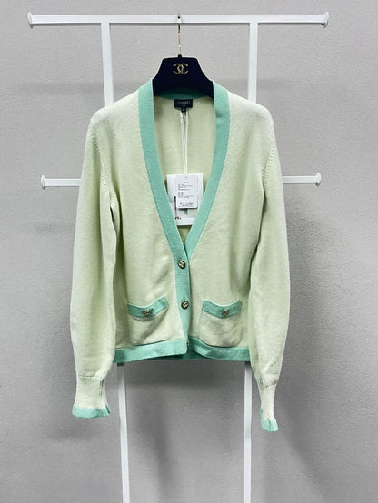 Chanel 23s green cashmere cardigan