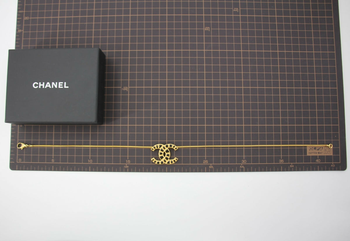 Chanel B19A Metal Black & Gold "Along the Nile" CC Necklace