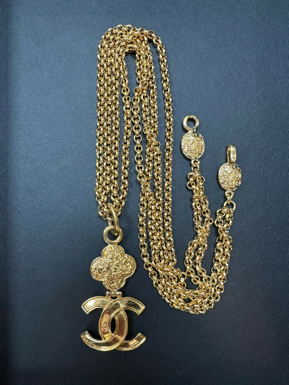 Chanel Vintage 95 Gold Plated Embossed Flower CC Long Necklace