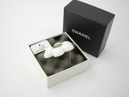 Chanel 96P Resin White Six-Petal Flower Brooch