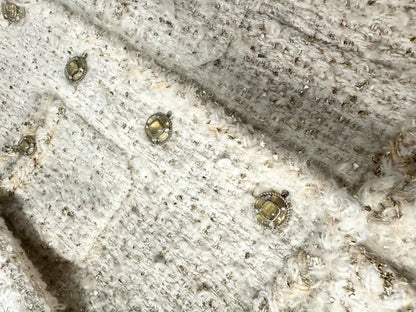 Chanel 19A écru gold tweed jacket 34FR