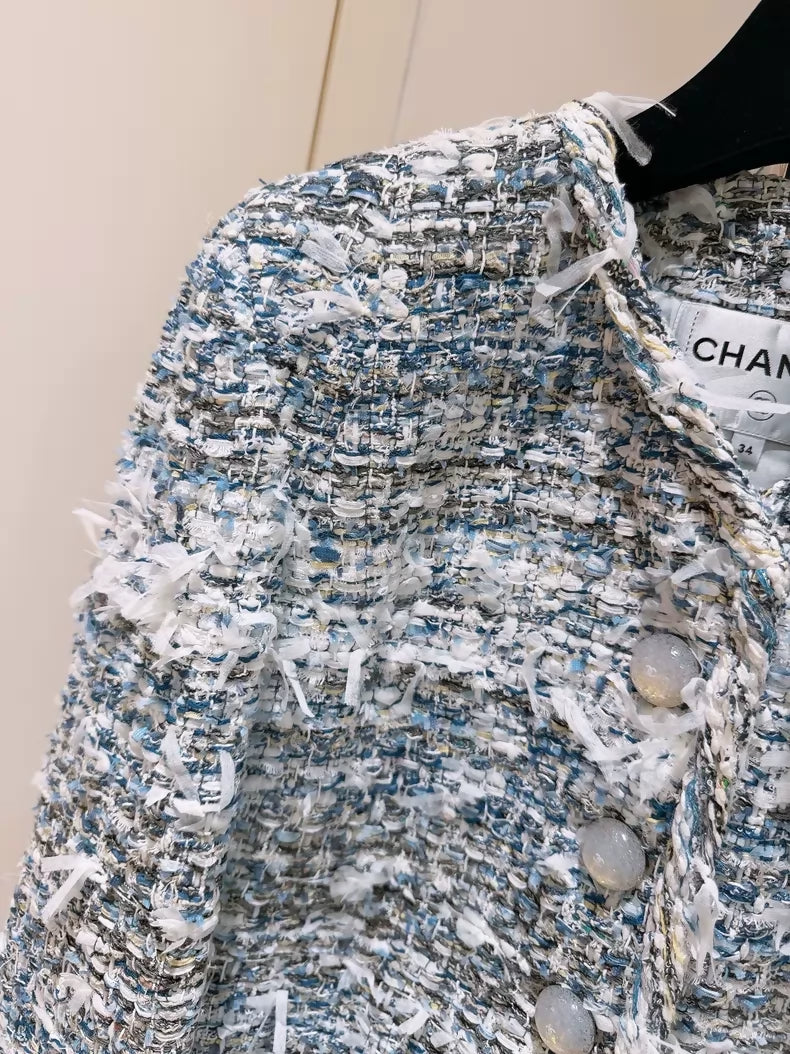 Chanel 18 Blue and White Fringe Heavy-Weave Tweed Jacket