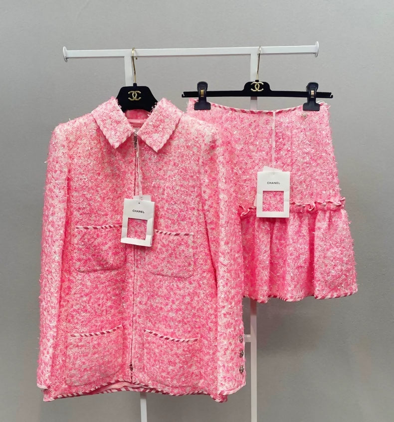 Chanel 2020 pink suit