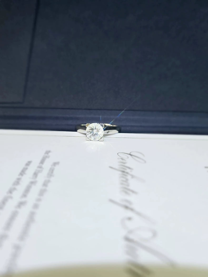 Harry Winston Diamond Ring Diamond: 1.03 ct Color E Clarity VVS2