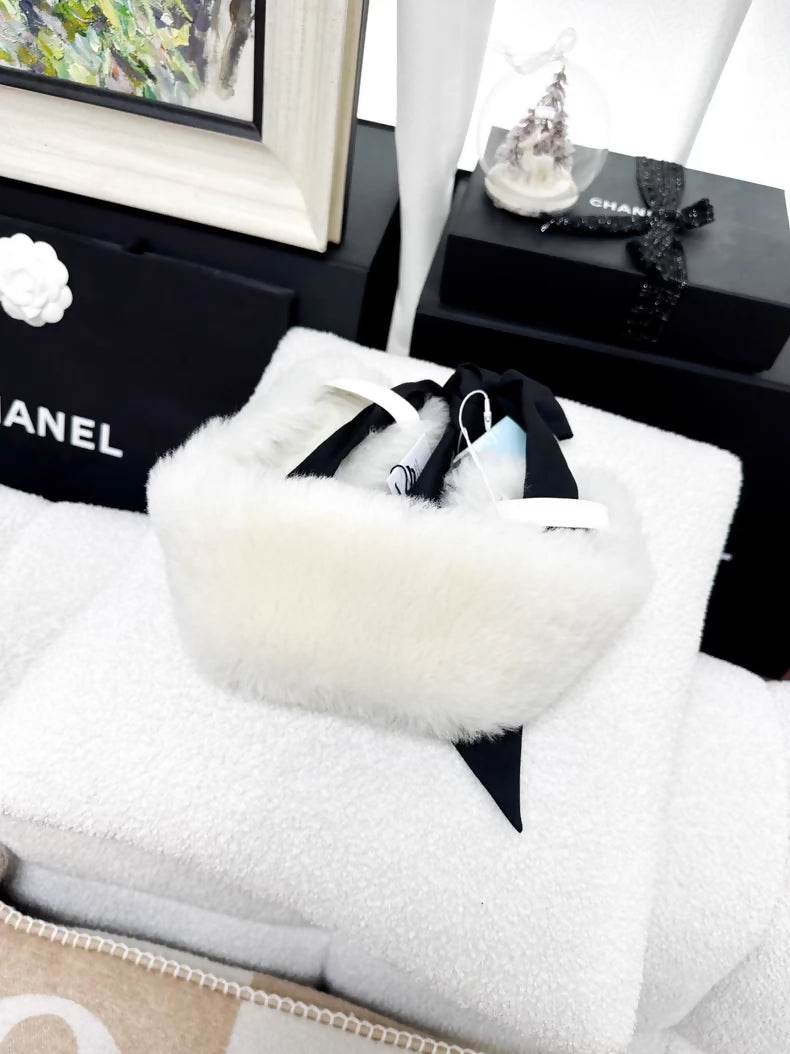Chanel 25N white silk scarf with subtle fuzzy pattern and bow tie collar