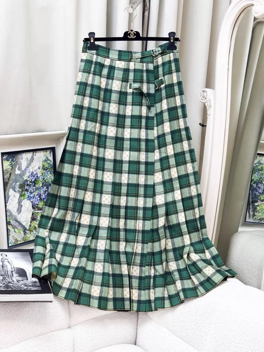 Gucci green plaid wool skirt
