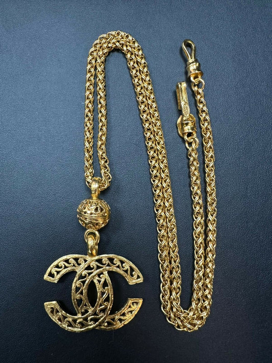 Chanel Vintage 95 Gold Plated CC Necklace