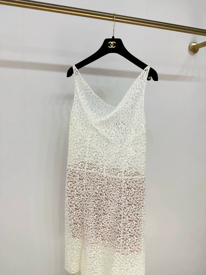 Chanel 23A dress in white lace "Clair de lune"