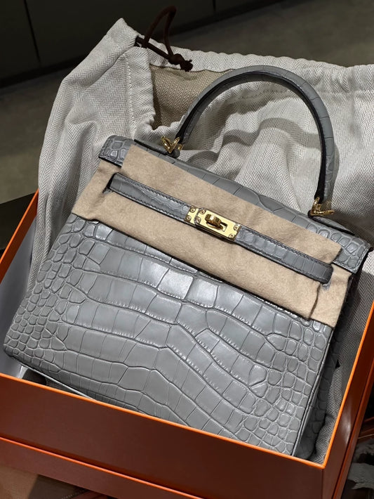 Hermes Kelly 25 gris cement matte crocodile leather gold hardware