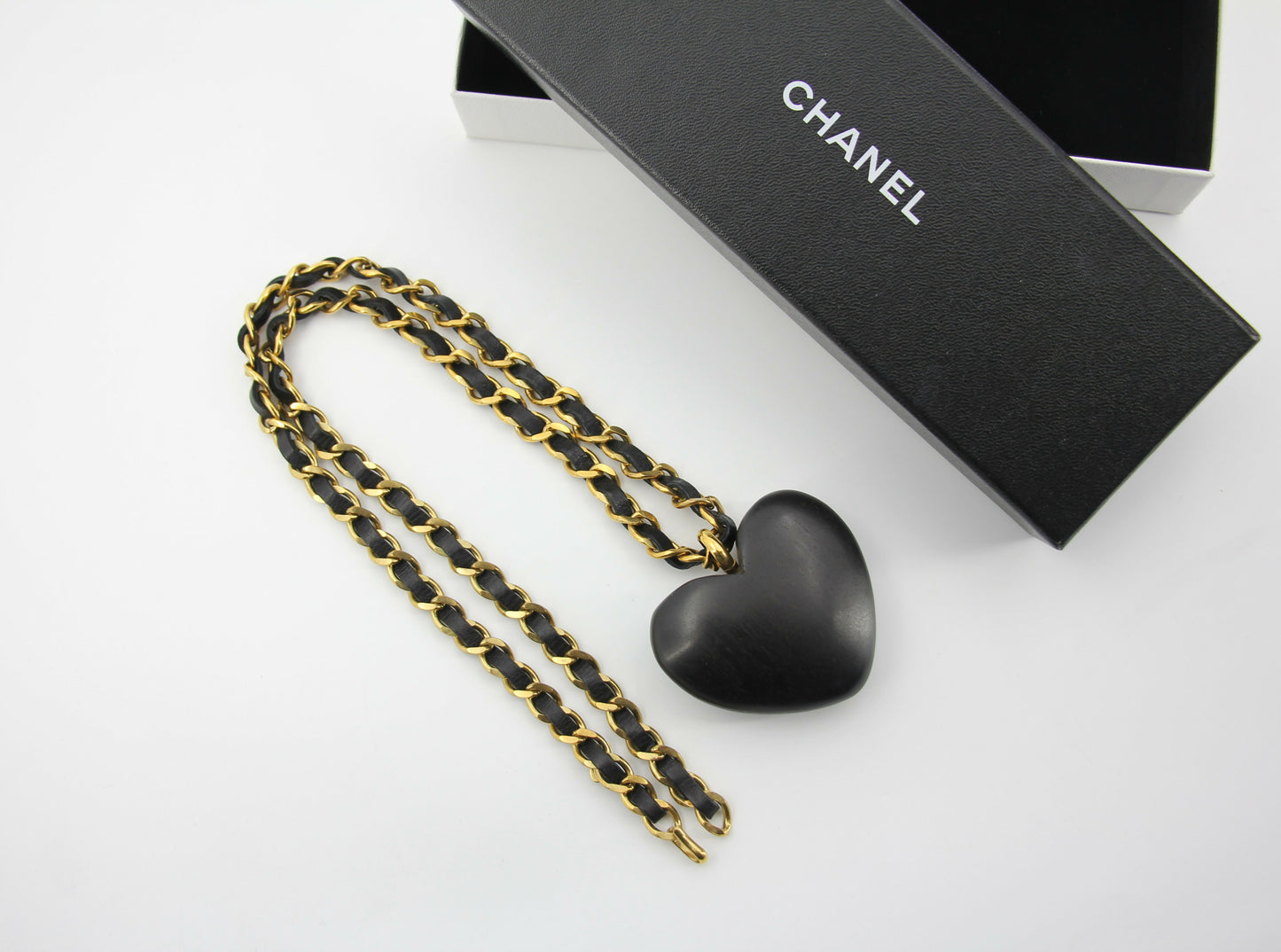 Chanel Vintage 91 Wooden Heart CC & Leather Chain Necklace