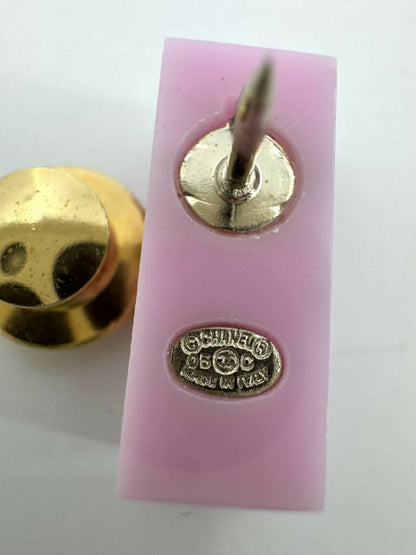 Chanel Vintage 05C Resin Eiffel Tower Pink Brooch