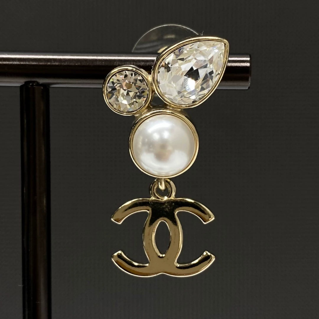 Chanel 22A water drop rhinestone pearl earrings