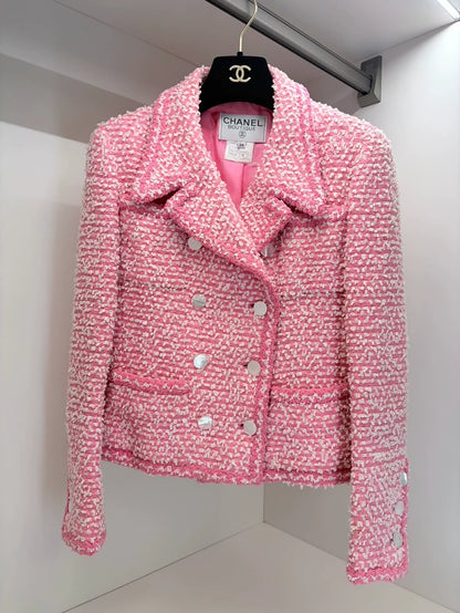 Chanel 96c vintage pink  tweed jacket