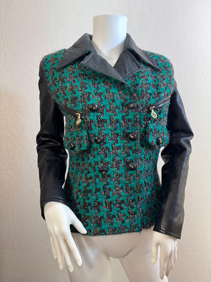 Rare Chanel Vintage 1992 Houndstooth Tweed Leather Jacket. Size 34