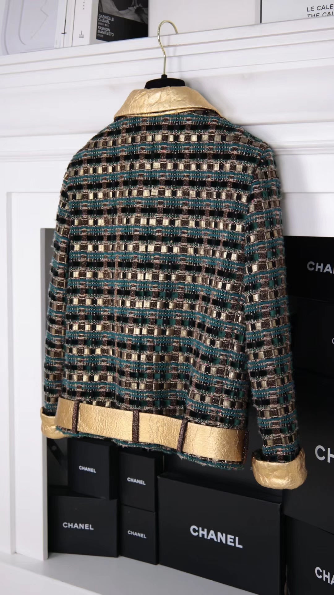 Chanel 19A gold blue tweed jacket with belt
