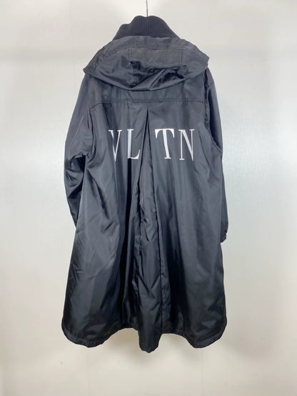 Valentino letter-print zip-up jacket